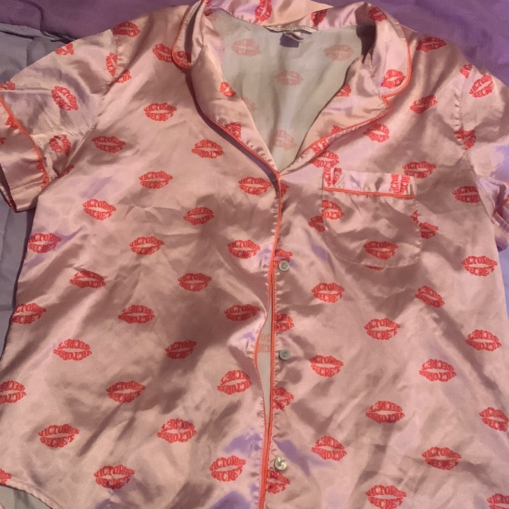 Victoria’s secret sleep shirt